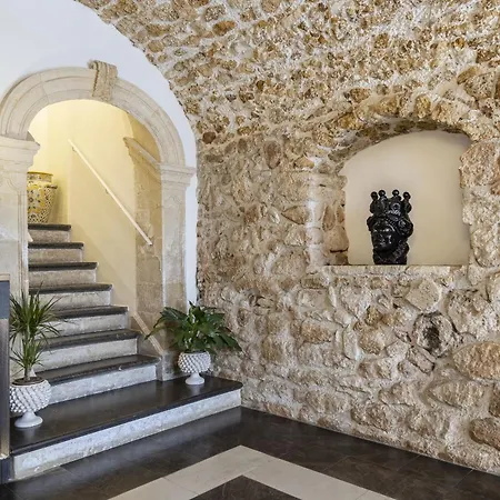 Vicere Speciale Noto