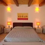 Bed & Breakfast Vicere Speciale 4*