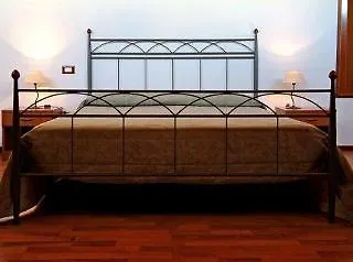 Vicere Speciale Bed & Breakfast *